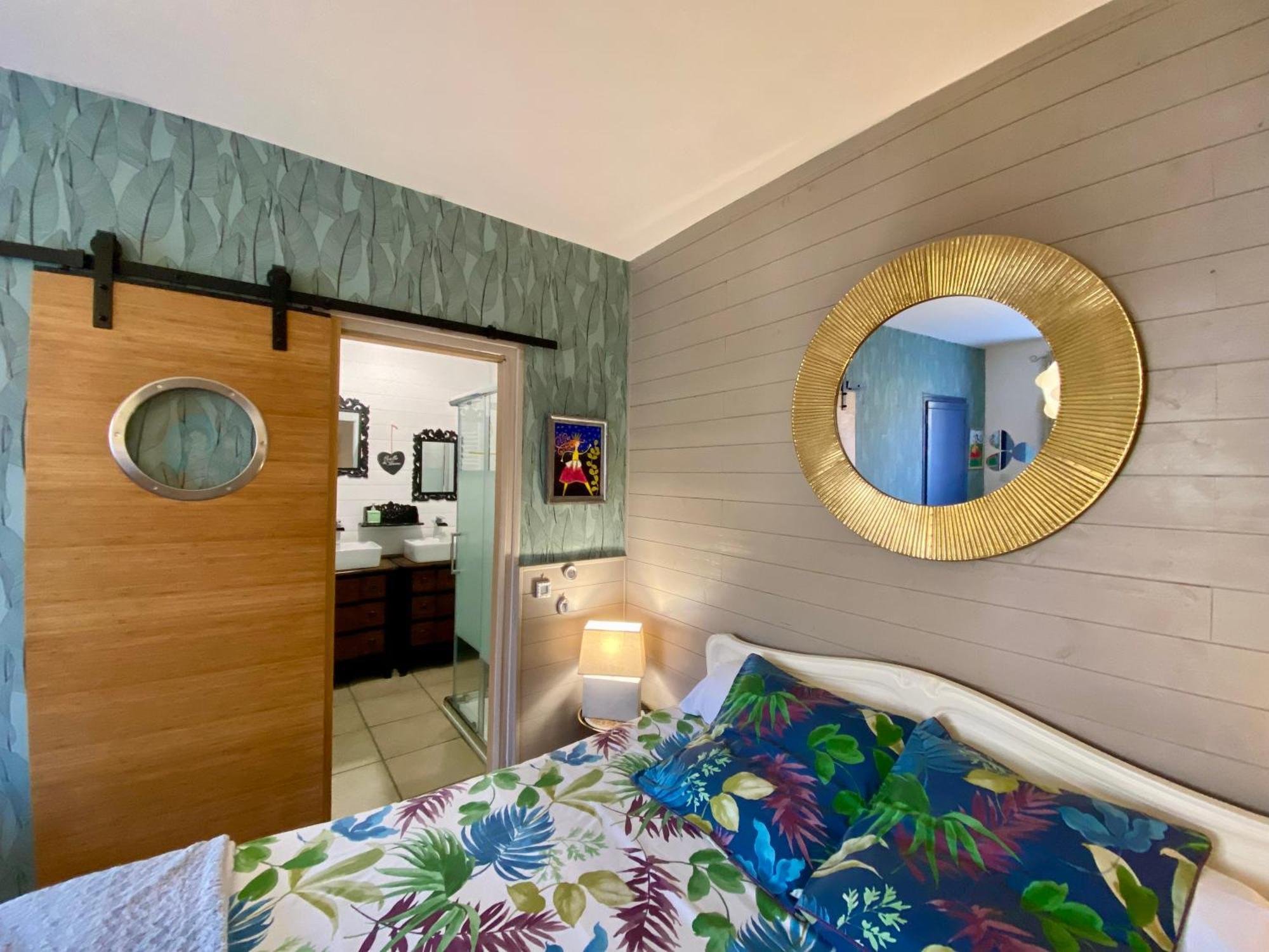 Le Cocon Boheme - Maison Climatisee Au Coeur De Sarlat - Parking - Piscine Chauffee - Spa Et Massages المظهر الخارجي الصورة